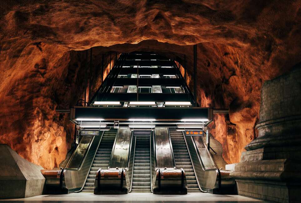 scale mobili ad una delle fermeta della stazione metropolitana di Stoccolma
